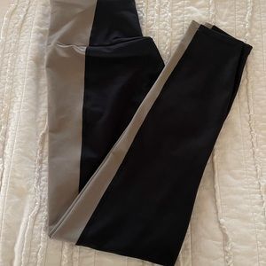 Like new Abercrombie YPB Sculpt Lux 7/8 legging